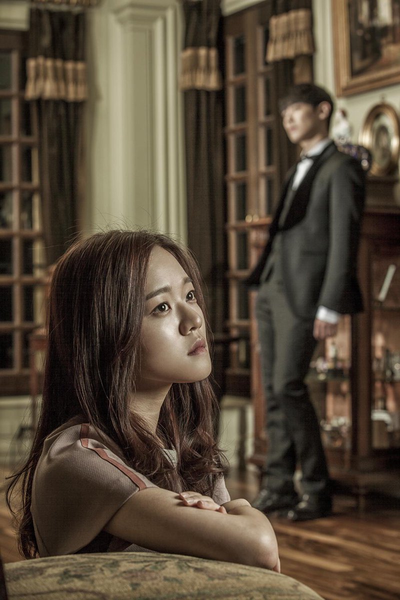 sbspoongmoon's tweet photo. #풍문으로들었소 평범한 가정의 둘째딸 서봄(#고아성). 인상(#이��)과 사랑에 빠지지 않았다면, 이런 수모를 당하진 않았을텐데.. http://t.co/LnFIJj3eYl