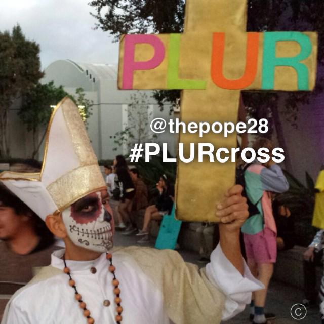 thepope28's tweet photo. @aboveandbeyond am I allowed to take this PLURcross for your show at @theforum? Its 3ft by 2ft made of foam and paper http://t.co/cmKTiE6fEo