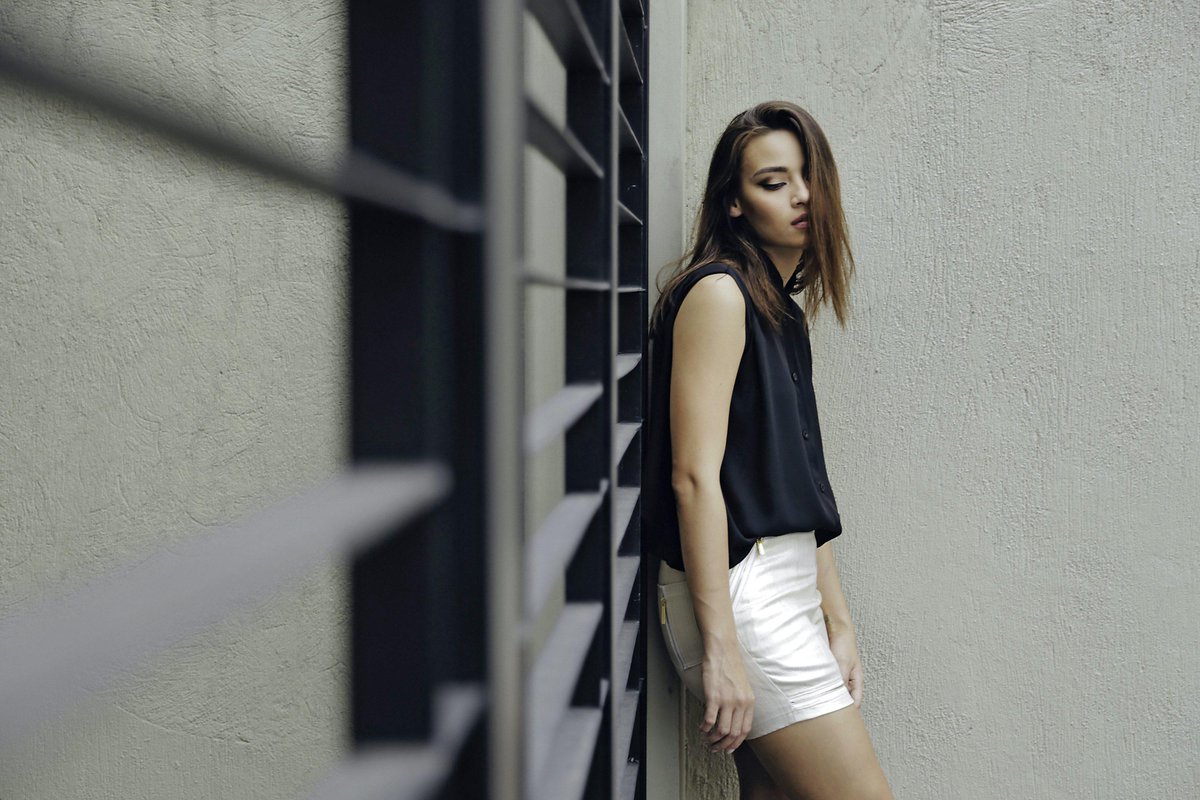 PhilippineStar's tweet photo. .@itsonystyle #StyleEditorial: Cut from the same cloth | http://t.co/xAx2BLk9aN http://t.co/BP63fgiFMs