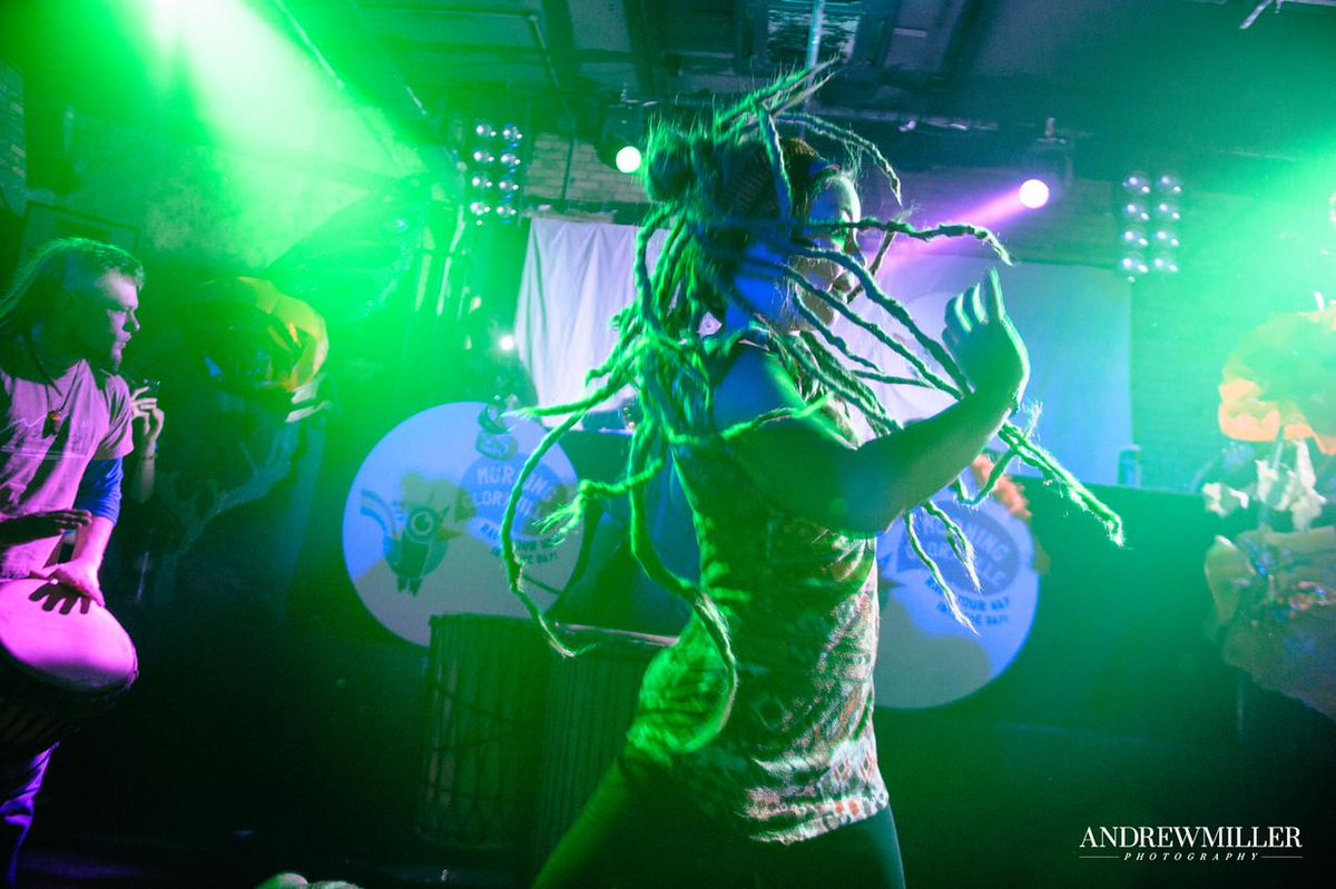 prodancephoto's tweet photo. Bit of West African #dance &amp; drumming at @GloryvilleDB ep07 in Dublin - fantastic! #morninggloryville http://t.co/ePkWKVnQJI