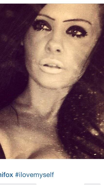 DommeSociety's tweet photo. Heavy make up needed back in my life #demifox #thedon http://t.co/VtUUiUN23O