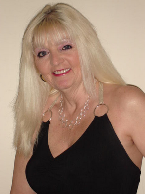 DateRichSingle's tweet photo. 69, Woman, Divorced
Seeking:Man 30 - 50
http://t.co/tIn8UrQ2qu http://t.co/BUuVD0pal0