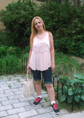 DateRichSingle's tweet photo. 24, Woman, Divorced
Seeking: Man 47 - 67
http://t.co/tIn8UrQ2qu http://t.co/pJq9j6zCTN