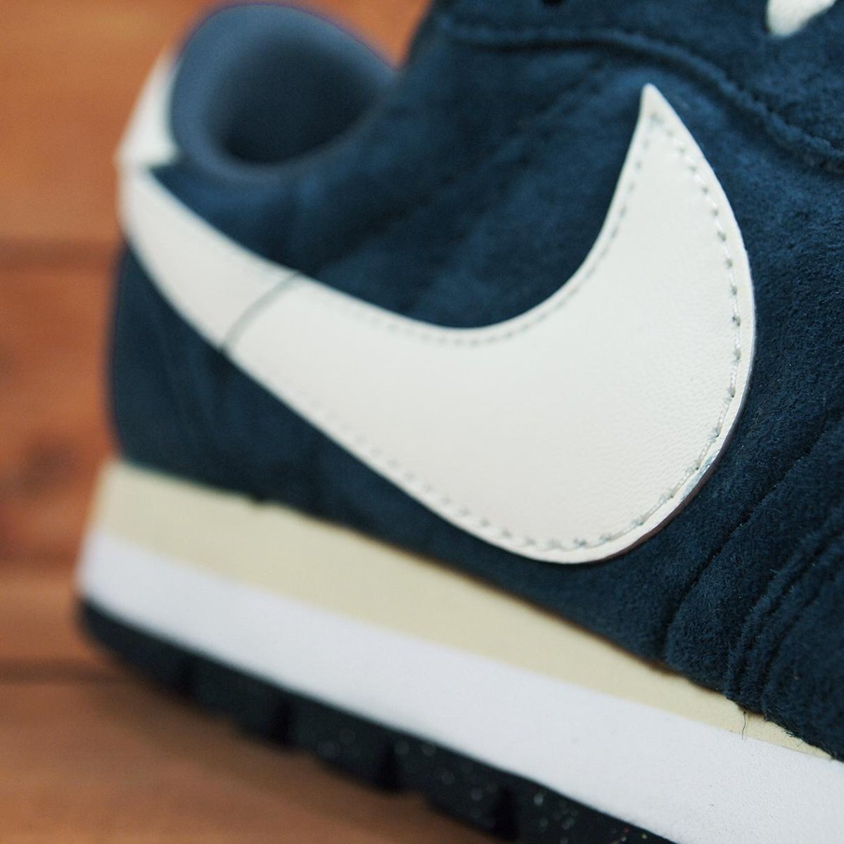 nike air pegasus 83 squadron blue