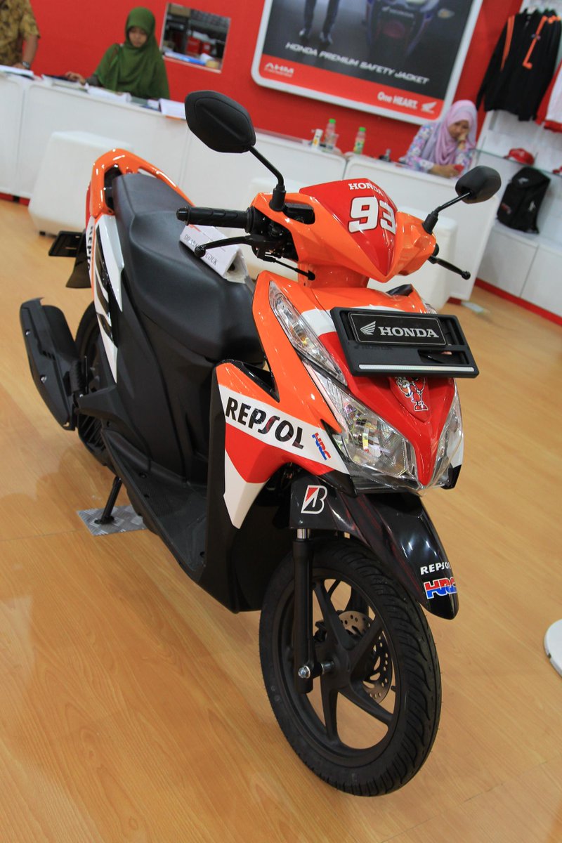 Welovehonda On Twitter Mau Modif Vario 125 Jadi Motif Repsol