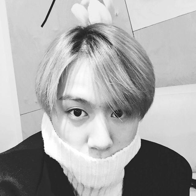 B9JnF6HIcAAJlqR.jpg:large