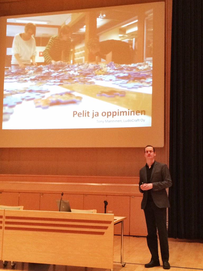 lukuinto's tweet photo. Tornion toinen koulutuspäivä: pilotteja, Tuija Huuki ja poikien lukuinnostuksen haasteita sekä Tony Manninen ja pelit http://t.co/4s21r2XU8g