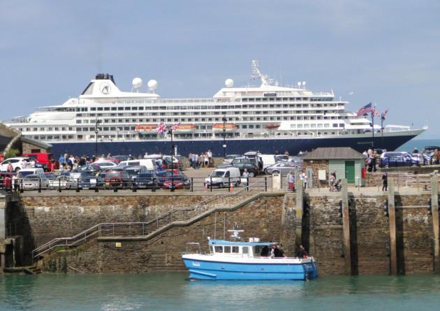ndgazette's tweet image. #Ilfracombe looks forward to its ship coming in this summer: northdevongazette.co.uk/news/ilfracomb…
