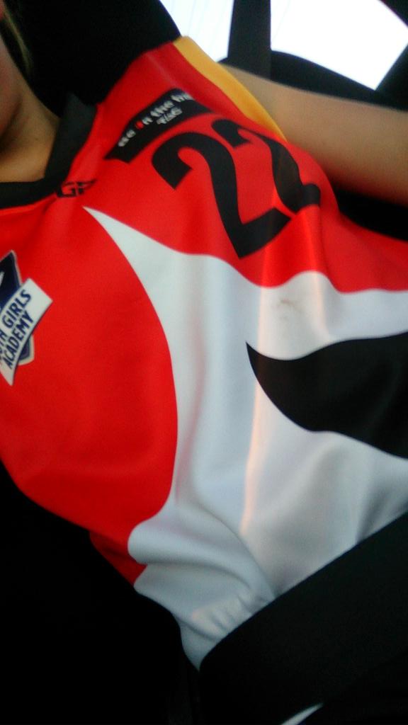 Dayna_Smith22's tweet photo. Thanks to @TACVictoria &amp; @YouthGirls for the great uniforms &amp; thanks to @HallamSC for the great facilities #rayscave http://t.co/zy63kd00ao