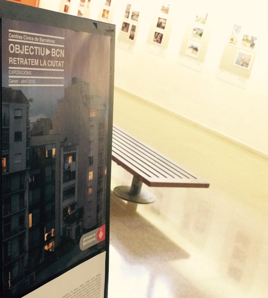 ccbesosmaresme's tweet photo. Muntatge expo #objectiuBCN! La podreu visitar a partir del 10/02 > http://t.co/5m8LAwalZF @CcivicsBCN @bcncultura http://t.co/uPKj6ASHmN