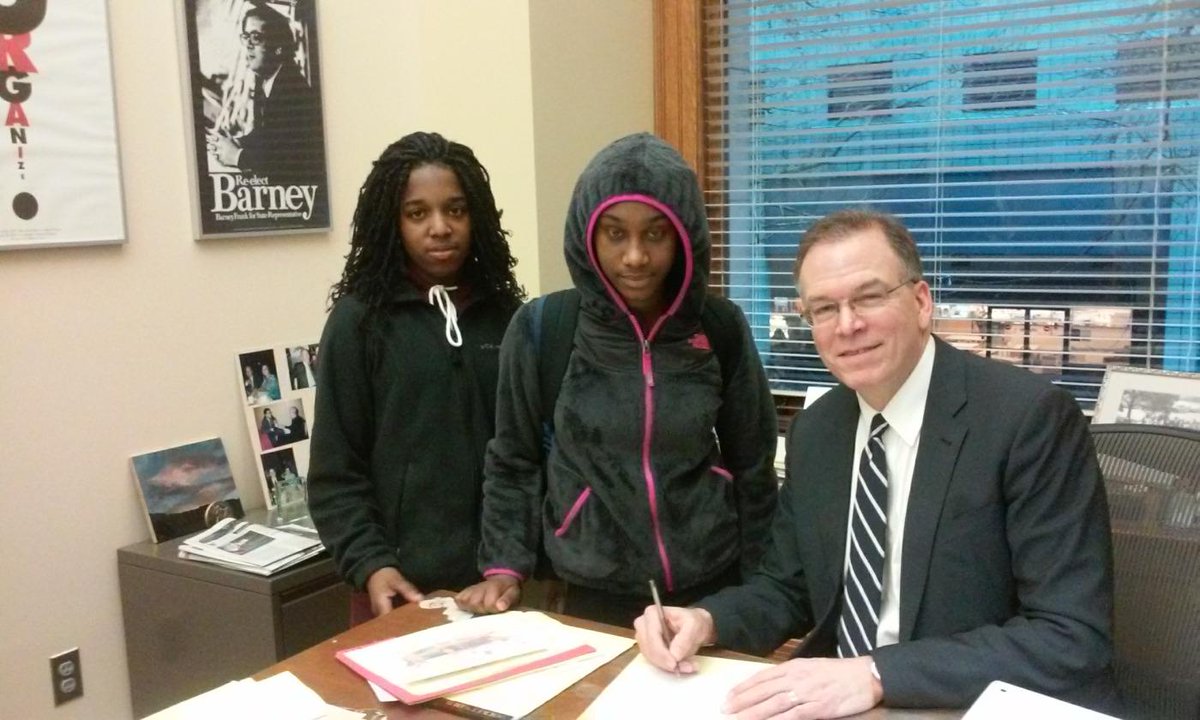 Ready to change the world.... #LetThemSpeak @DontShootPDX #CityHallPDX #YTap