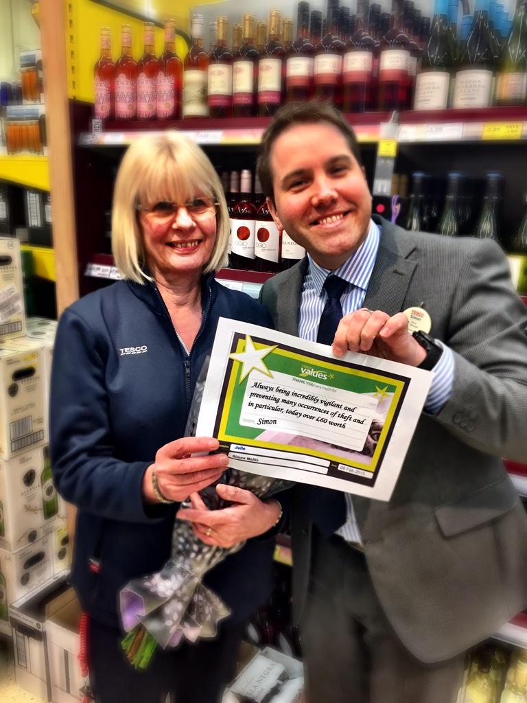 Flowers and a values award for Julie for her continued vigilance and preventing shrink👏☺️<a href="/Downham2393/">TESCO  Downham 2393</a> <a href="/martintsmith/">Martin Smith</a>