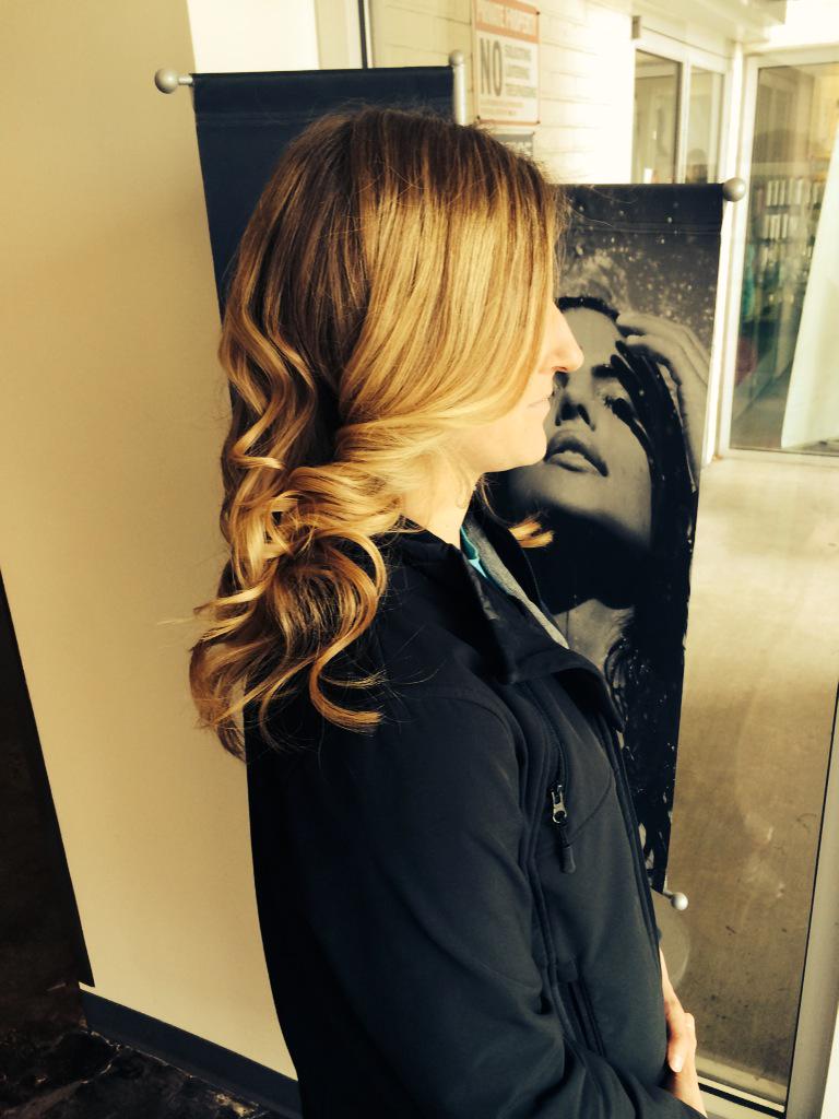 NostalgicTears's tweet image. Book me at Paul Mitchell 😒😎 #PaulMitchellStudent