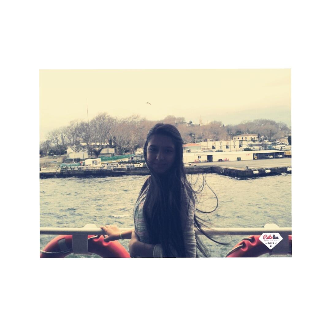 gkceokty's tweet photo. Sa 🚢😝 http://t.co/RnIPFNo3fb
