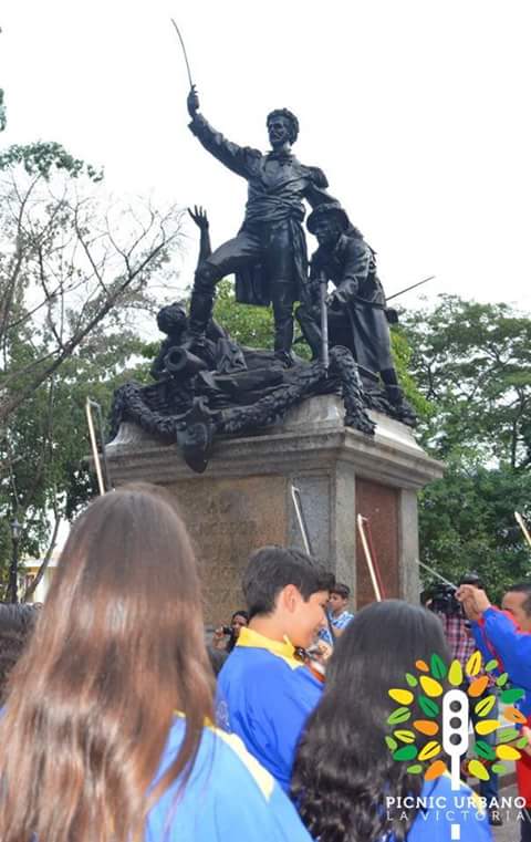 Picnic Urbano sinfónico #ElSistemaCumple40 <a href="/elsistema/">El Sistema</a> <a href="/SistemaAragua/">Sistema Aragua</a> @SoyFundamusical o