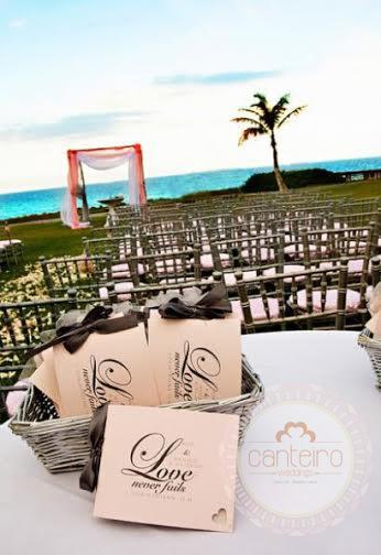 Oh! In love with this outdoor wedding ceremony! #MomentsCollection #MyPerfectWedding