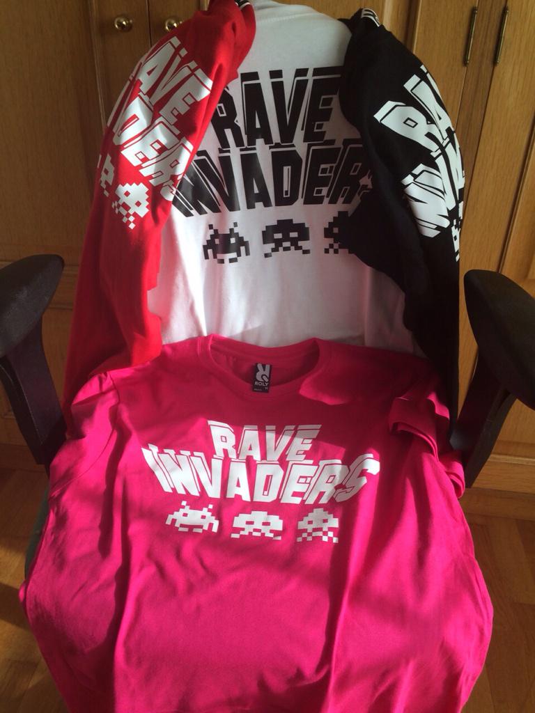 djdiegoquiros's tweet photo. 😱 Ahí mai que guapas 😱
 QUIEN QUIERA UNA QUE CONTACTE CONMIGO POR MD!! Precio muy económico,disponibles en 4 colores👾 http://t.co/wcwrA1s466