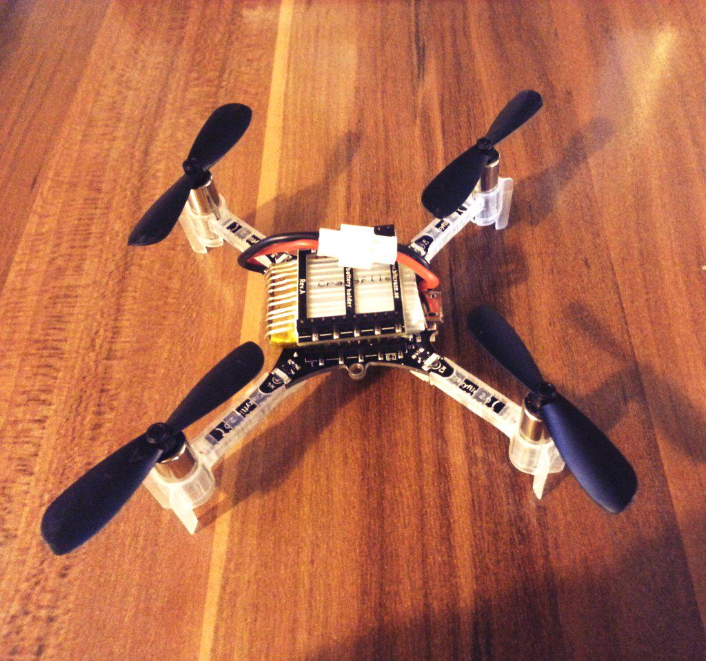 idreams_ir's tweet image. Set the correct battery cable,Help to stable flight.
#Crazyflie 2.0 #Bitcraze