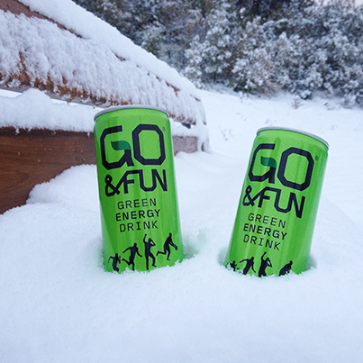 GoAndFunDrink's tweet photo. ...c'è sempre un lato positivo ;) #bigsnow GO&amp;FUN #Green #Energydrink http://t.co/r8ss5SseL1
