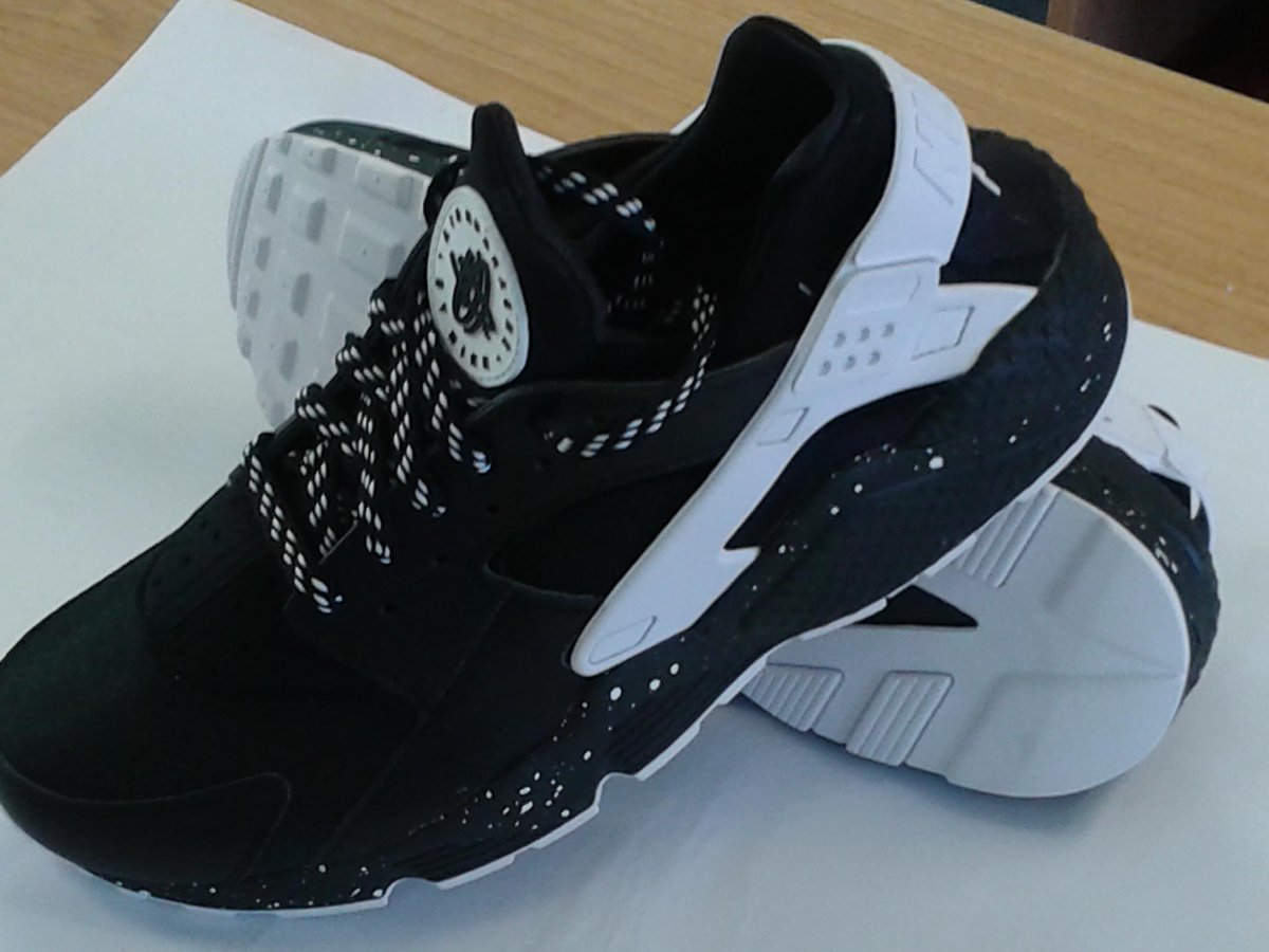 JUNGLE08's tweet photo. Slicker than your average! ;-) http://t.co/KVs8WWZwNz