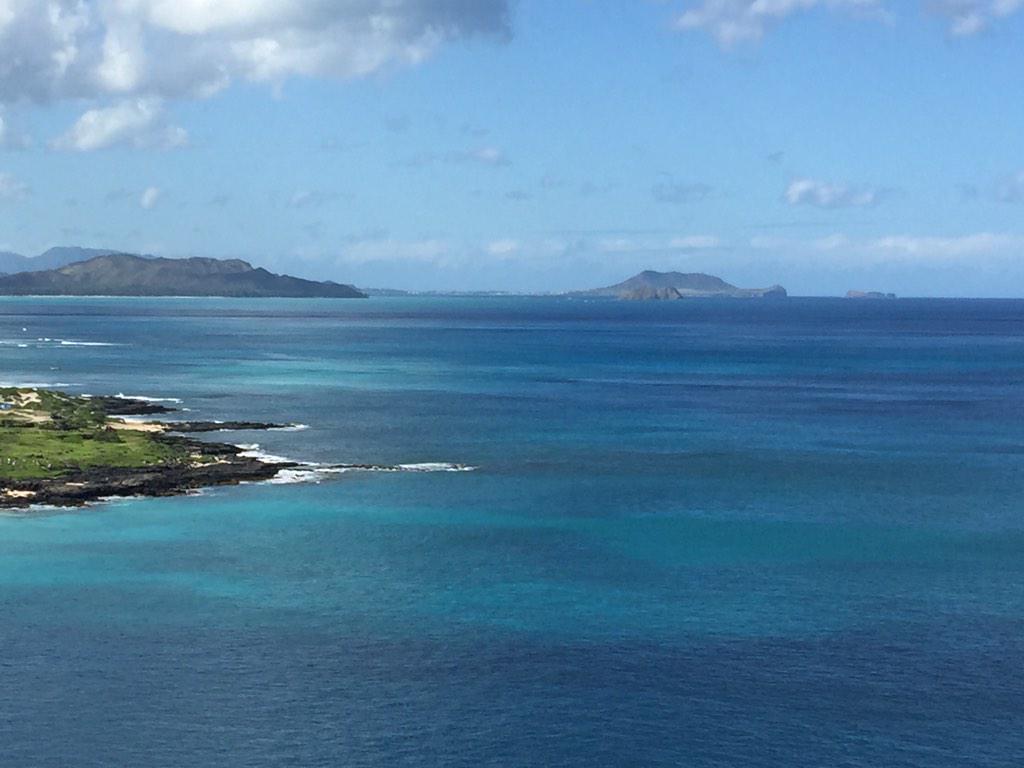 JenniferGray_wx's tweet photo. Ahh warm thoughts “@Mike_Goodlander: @JenniferGrayCNN Another beautiful day on Oahu. Photo by Mike Goodlander. 2015 http://t.co/jqpupB7zyZ”