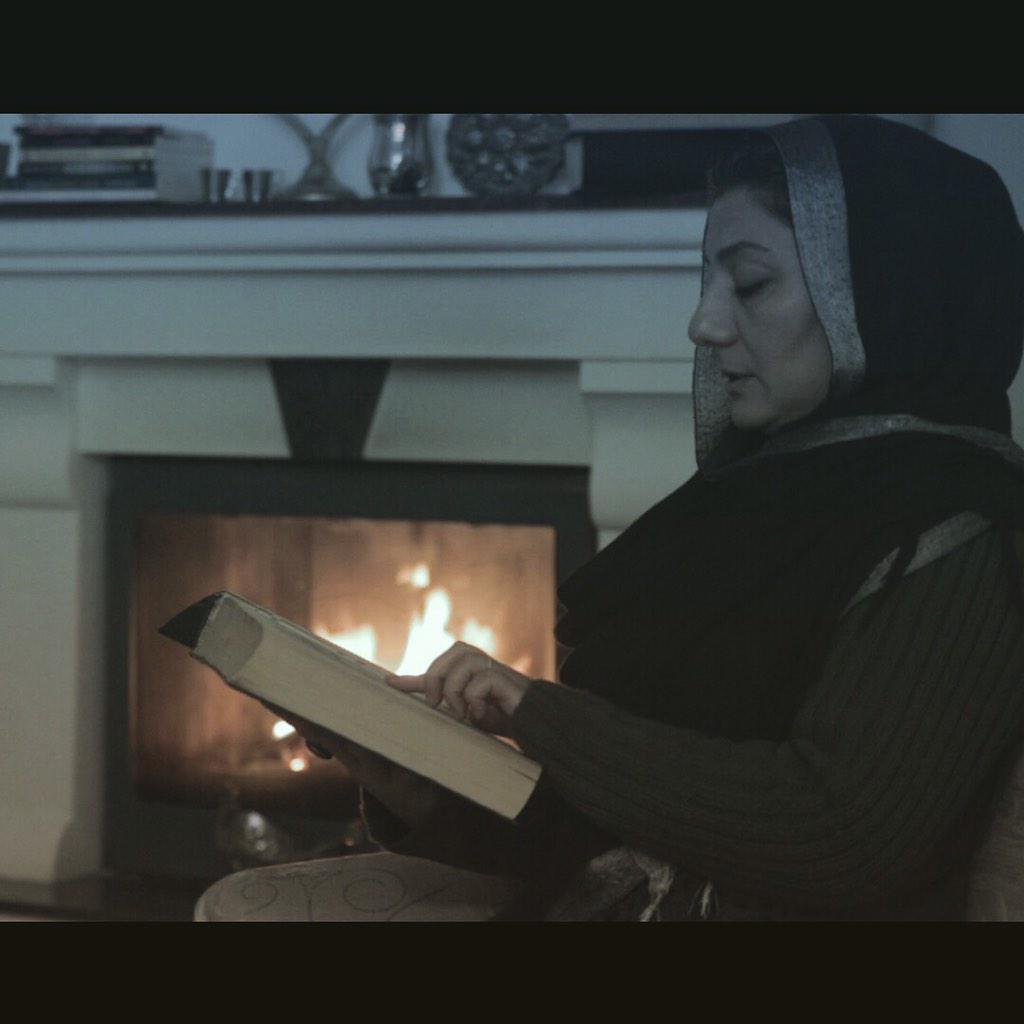 EsilaFilm's tweet photo. Evrendeki ilk tartışma, şeytanı Allah'ın lanetlemesi ve kovması ile son bulmuştu. Ama verilen mühlet devam ediyor..! http://t.co/bO3CAp02z4