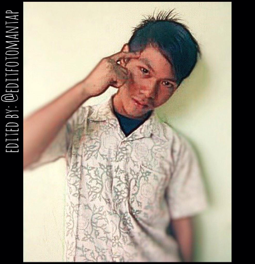 EditFotoMantap's tweet photo. Request order by @alfisukma186 pake tema sketch!! Lihat perbedaan nya :=)) http://t.co/ol8m3OgofT