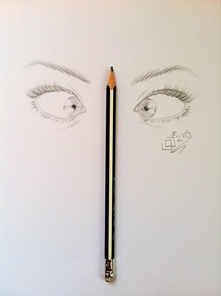 kashka15's tweet photo. يعني رسمتي http://t.co/0ofa5lLElj