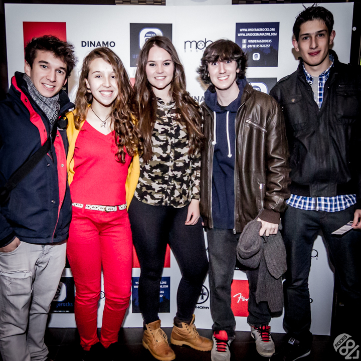 MyFirstGigEsp's tweet photo. Fotocol del #UARDINAMO del domingo pasado con @LazyLizardMusic @NaranjaGrupo @StringsSeven7 http://t.co/lOqpJWE5yq