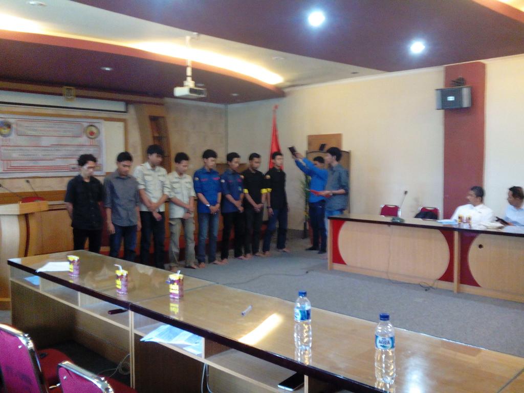 Selamat atas pelantikan HMS, HMM, HME DAN HMA FT UMI. "satu langkah dalam kebersamaan". satu kata u/TEKNIK !