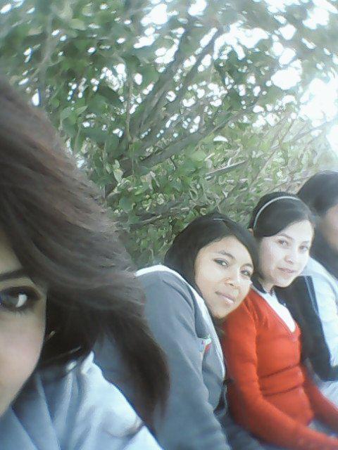 LeidyMa15649994's tweet photo. #LocasTime :3 http://t.co/cqQ8Sa2Ez2
