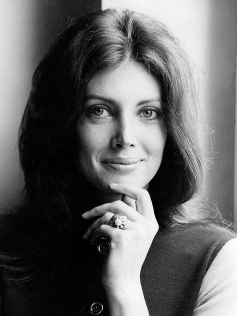 Happy Birthday 
Gayle Hunnicutt
6 February 1943
film, television and stage actress 