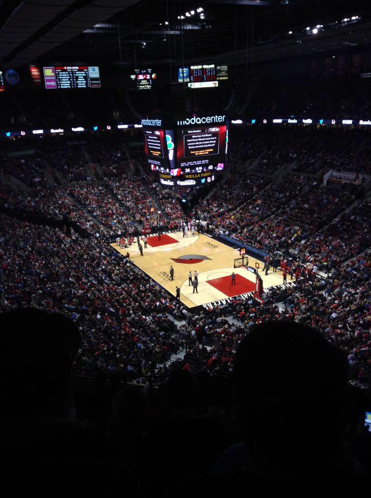 StadiumHeaven's tweet photo. Moda Center - Portland, Oregon http://t.co/dtXEyyD0Y1