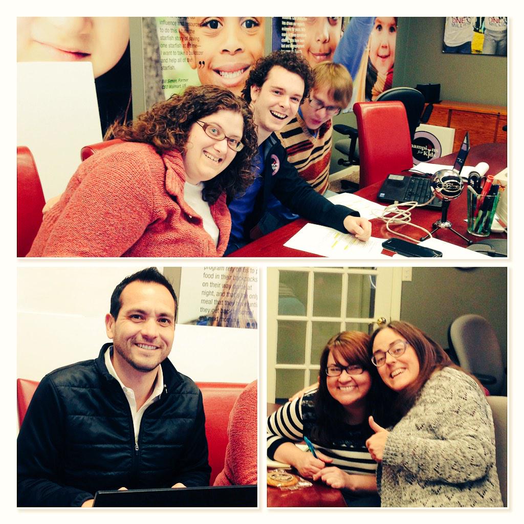 Champions4Kids's tweet image. How to make a Friday awesome: Award $11,000 to help school districts in Arkansas thanks to @CocaCola!#SIMPLEService