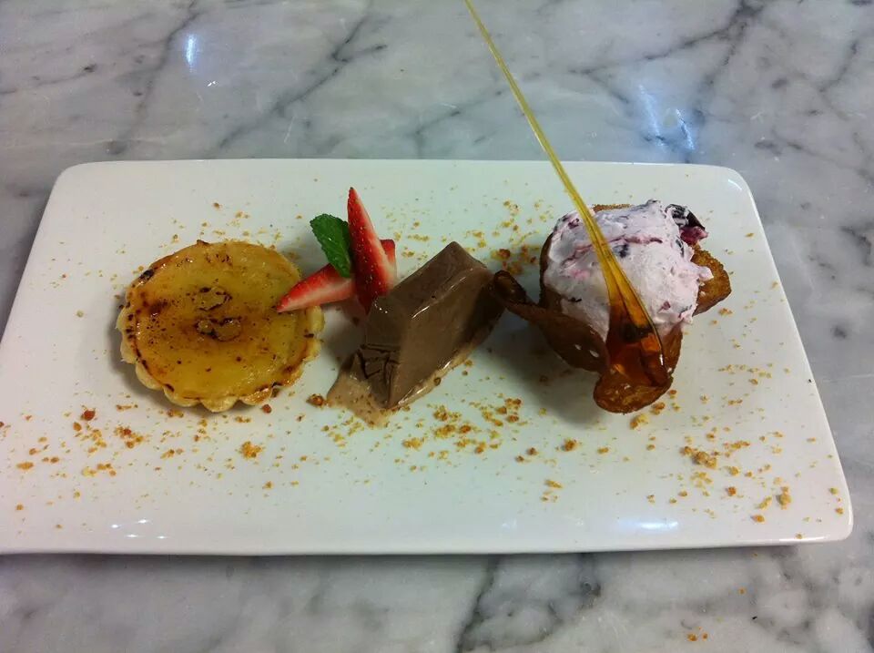 Check out last night's trio of desserts! 😋