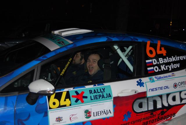 LVRally's tweet photo. Aukstums netraucē īstiem rallija līdzjutējiem! Cold isn't an obstacle for true rally fans! #ThisWinterIsCoool http://t.co/YForpSrpny