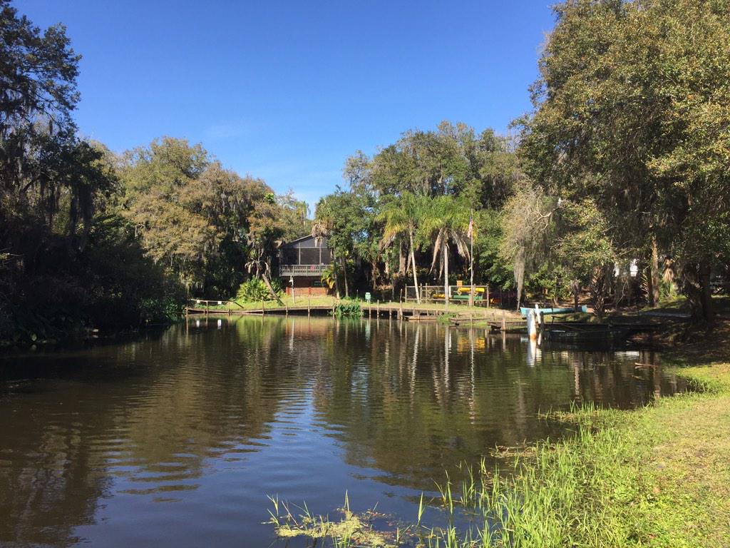 LWRexplorer's tweet photo. A Perfect Day at #lingerlodge. Hard to Believe this is just outside #lakewoodranch. http://t.co/YPxORIOs4L