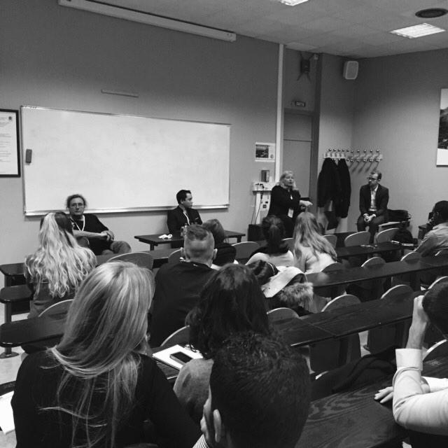 _Panay_'s tweet photo. Les métiers du commerce : quelles évolutions pour demain #DiDay2015 @assodesdiplomes #MyMonptellierBS http://t.co/40Gw8mSzmf