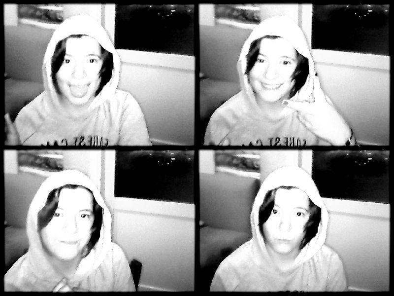berna489's tweet photo. berfin Seçti ☺ Asadaastrasdas ☺ #webcamtoy http://t.co/S8StUZqq0R