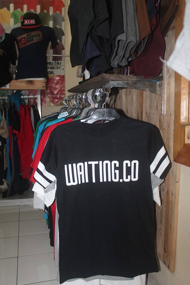 Available now
Code Black | IDR 110K | Size S,M ( U.S ) | Rubber Ink | Cotton Combed 30s
082242252443 / 5220bbb7