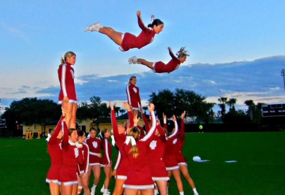 cheerleadermag tweet picture