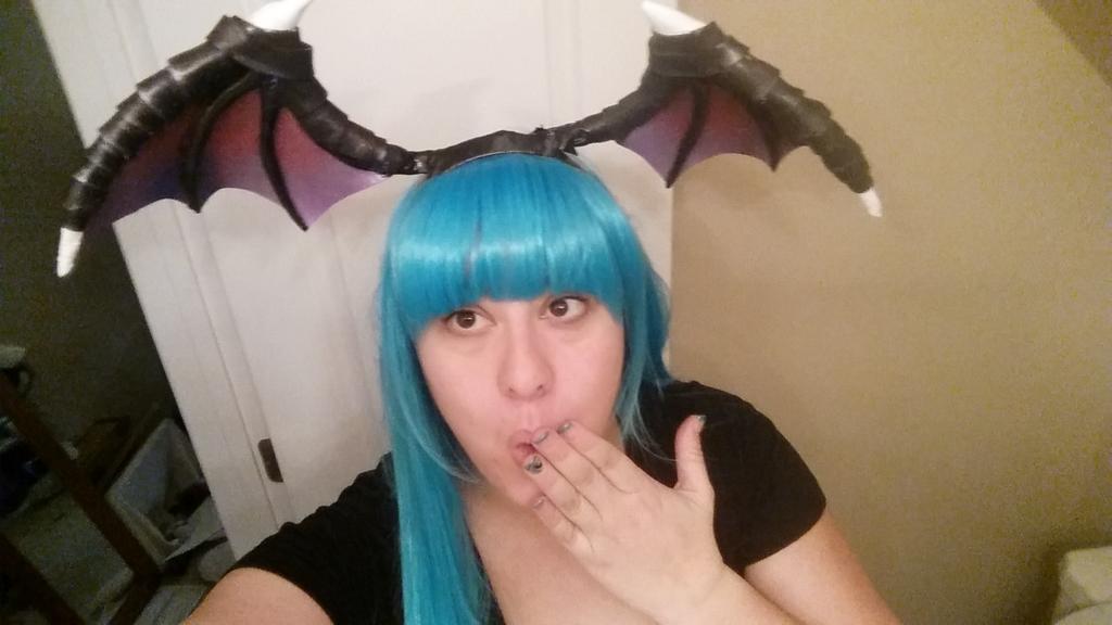 BellaNephilim's tweet photo. WIP for Ring of Fire Con in @VirginiaBeachVa  #cosplay # morrigan #ringoffirecon  # darkstalkers http://t.co/aQv13bwBZA
