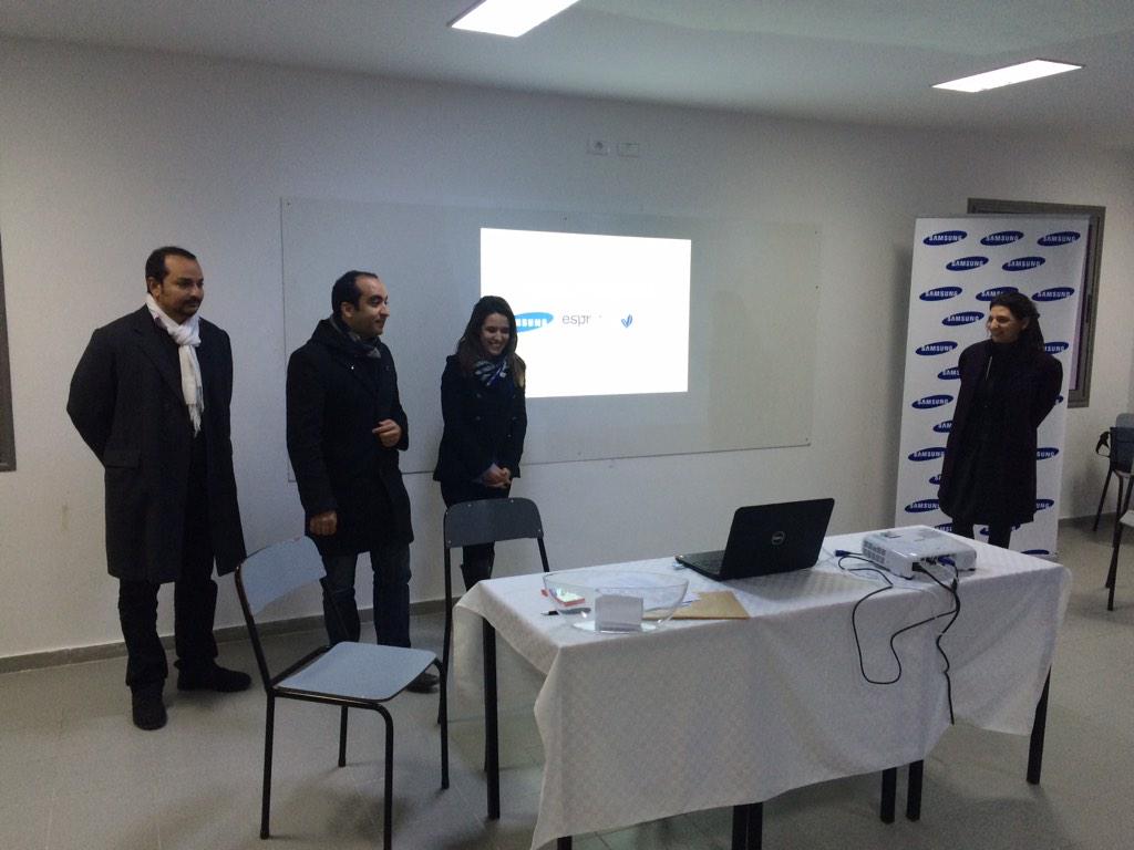 ImPartnerYSB's tweet photo. Merci les coaches ! @Nebyl @karim_jouini @Kaouther_SG #SamsungFastTrack #PitchDay #startup #Tunisia #coaches http://t.co/QVx8dUFDIA