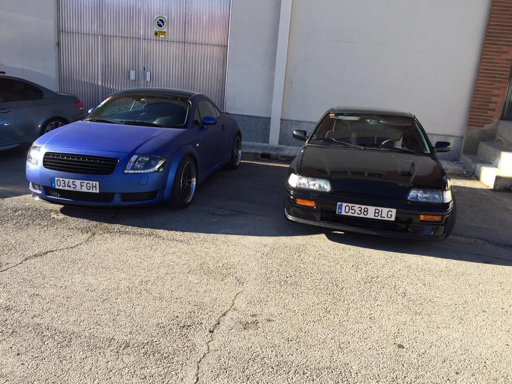 atoor17's tweet photo. Domingo de coches. Muy buen domingo. http://t.co/PmeXTaEzhg