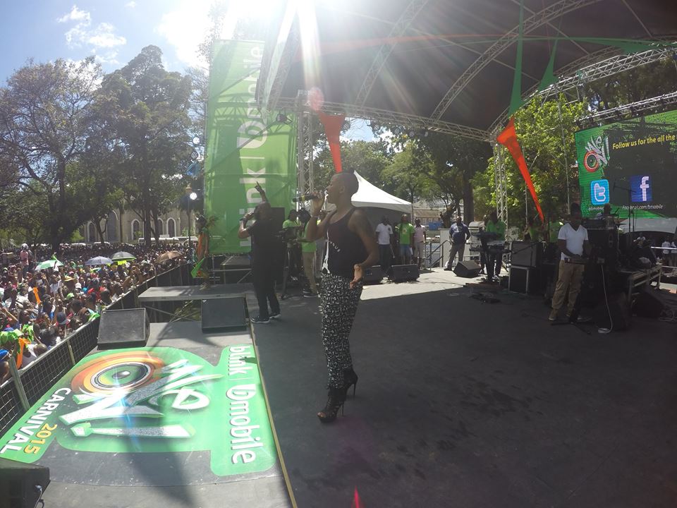 tv6tnt's tweet photo. @Fayannlyons on @bmobiletweet Soca in bSquare with @BUNJIGARLIN and the @asylummedia1 Vikings on TV6 #WeOn2015 http://t.co/8eslwNB4ge