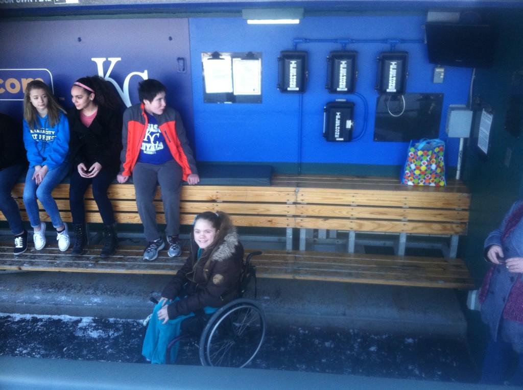 Help_jauslyn's tweet image. Hey @TheRealJGuts it&apos;s  @Help_jauslyn I am waiting for your call! #royalsgirl #ForeverRoyal see you tonight!!!