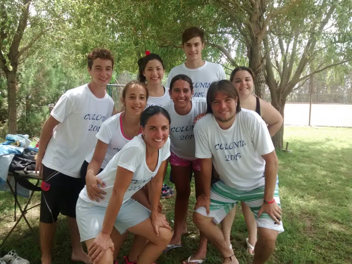 JuanCruzAsencio's tweet photo. #Colonia2015 #Profes #CCD http://t.co/aEnAvTdhOp
