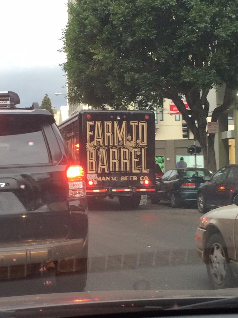 An auspicious start to #SFBeerWeek, double parked <a href="/AlmanacBeer/">Almanac Beer Co</a> truck clogging the morning commute