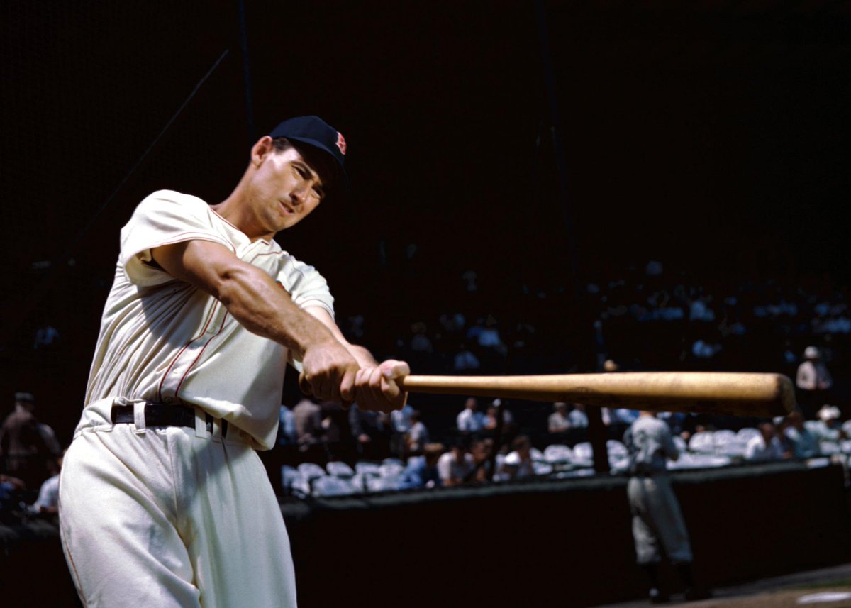 SportsCenter's tweet photo. On this date in 1958, Ted Williams signed with Red Sox for $135,000, making him highest-paid MLB player at the time. http://t.co/NniaxUnBmR