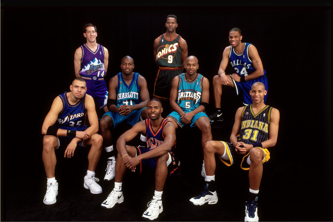 NBAAllStar's tweet photo. (2 of 2) Who won the last Three-Point Contest held in New York City? Answer w/ #NBAAllStarSweeps AND #FootLockerThree http://t.co/7c2npzWWic